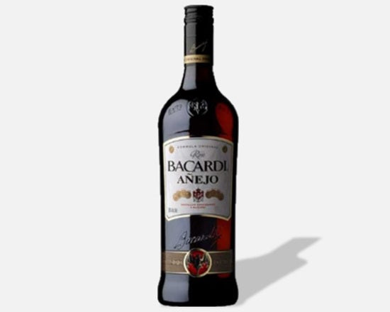 Bacardi Añejo 750cc